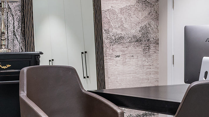 Traditional vs peel and stick wallpaper – which to choose?