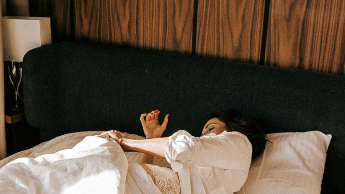 Boring Room? Not Anymore! Try a Statement Wall and Watch the Magic Happen