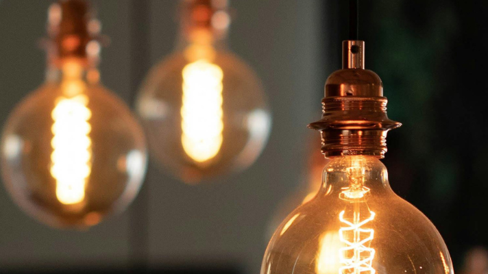 The Impact of Lighting on Interior Design and How to Apply It in Your Own Space