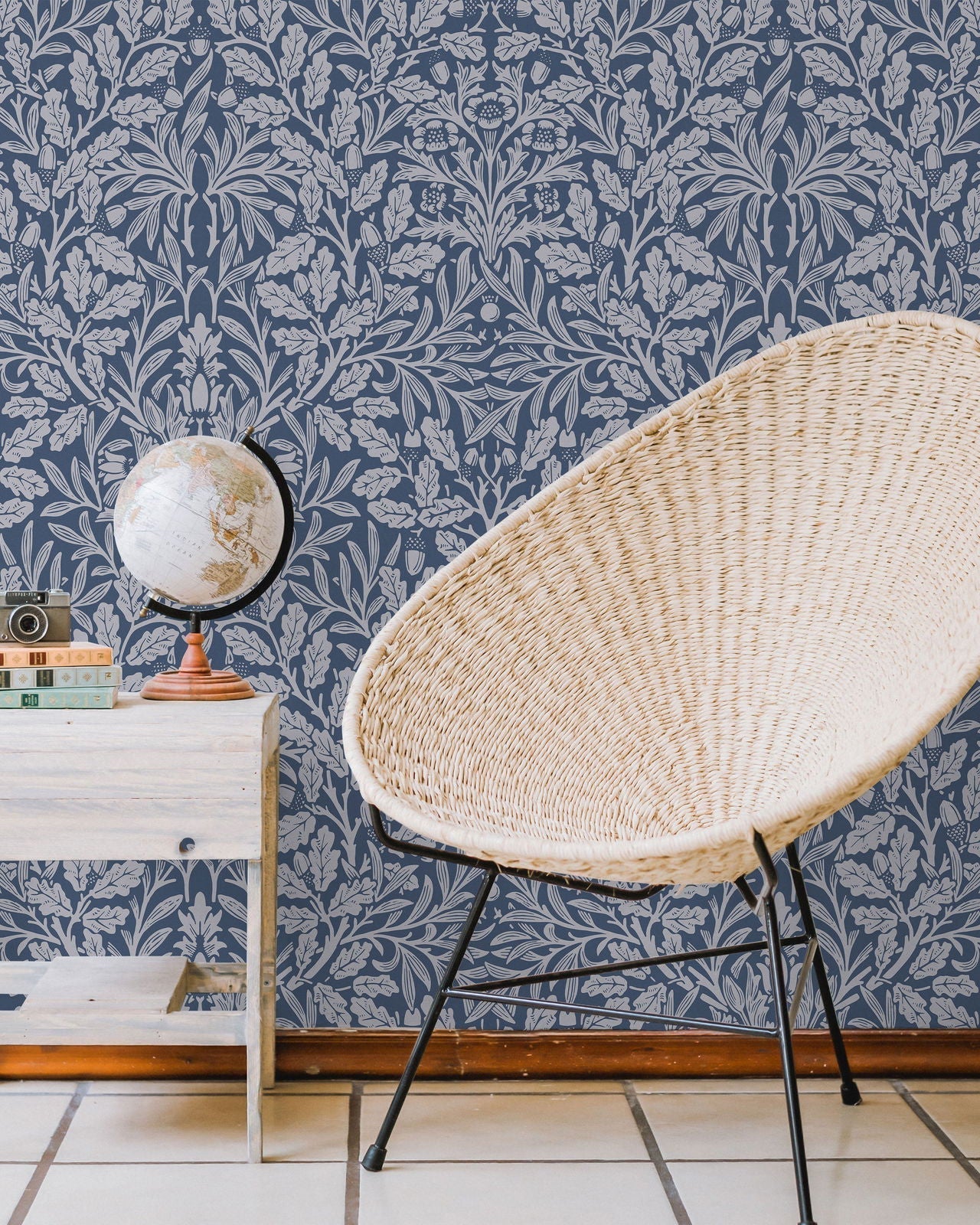 William Morris X Acorn Peel and Stick Wallpaper, Removable Wallpaper, Traditional Wallpaper - Blue | DeccoPrint