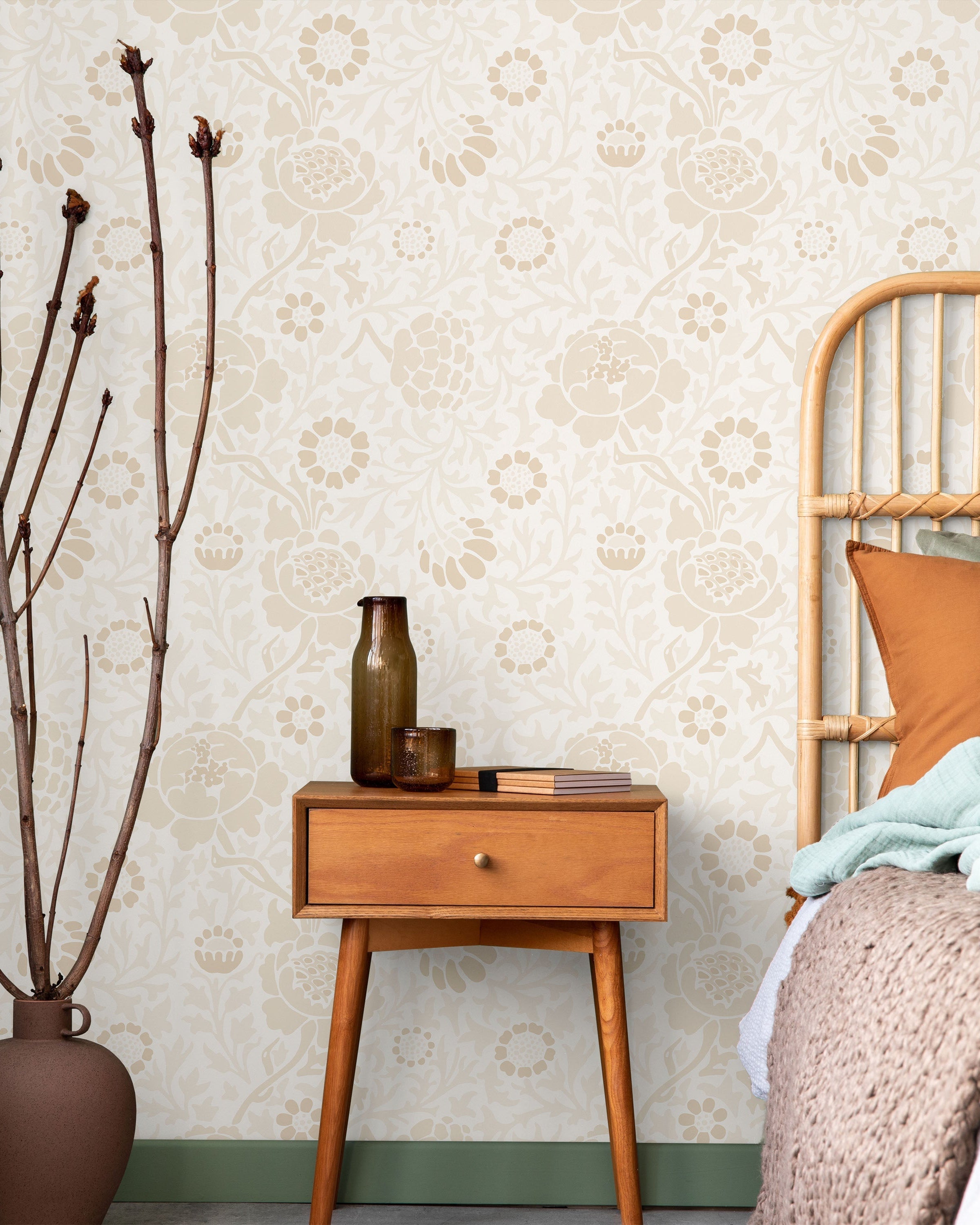 William Morris X Grafton (1883) Peel and Stick Wallpaper, Removable Wallpaper, Traditional Wallpaper - Beige | DeccoPrint