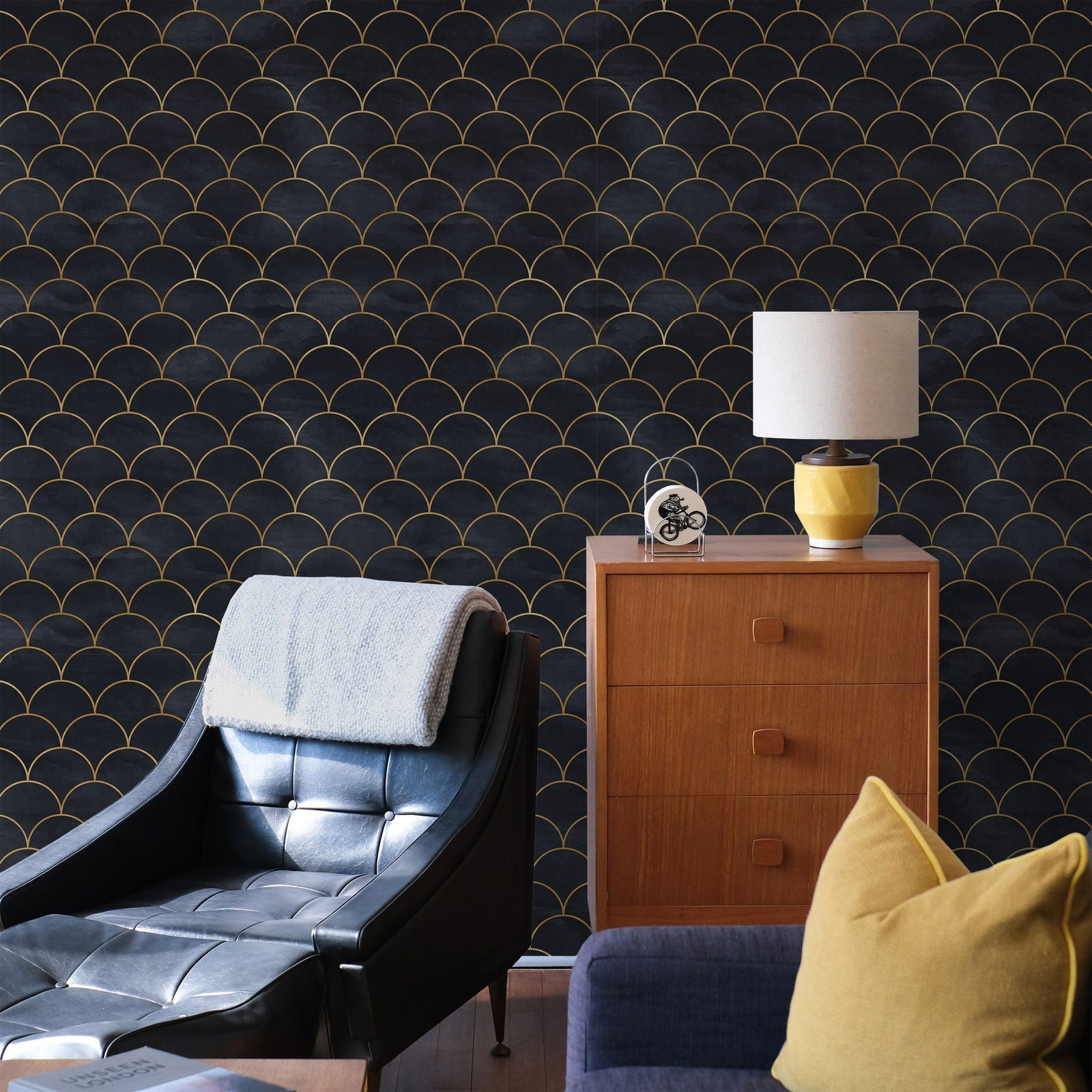 Chic Deco Peel and Stick Wallpaper, Removable Wallpaper, Traditional Wallpaper | DeccoPrint