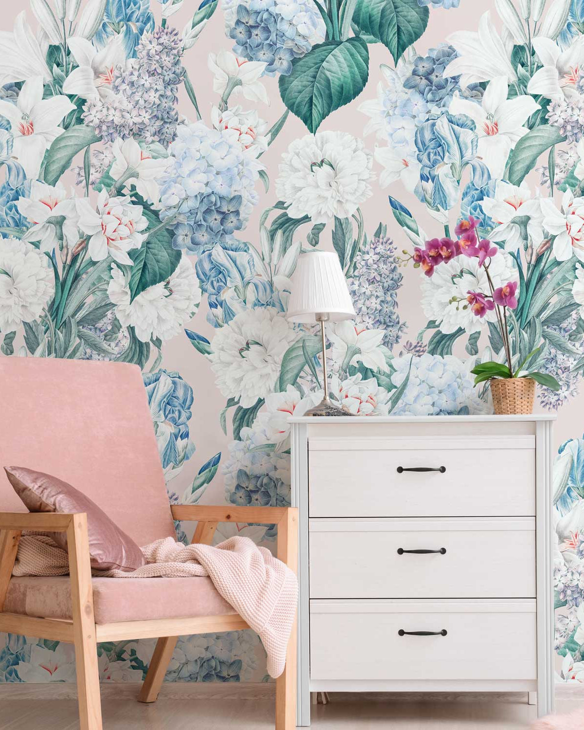 Floral Milkshake Wallpaper - DeccoPrint