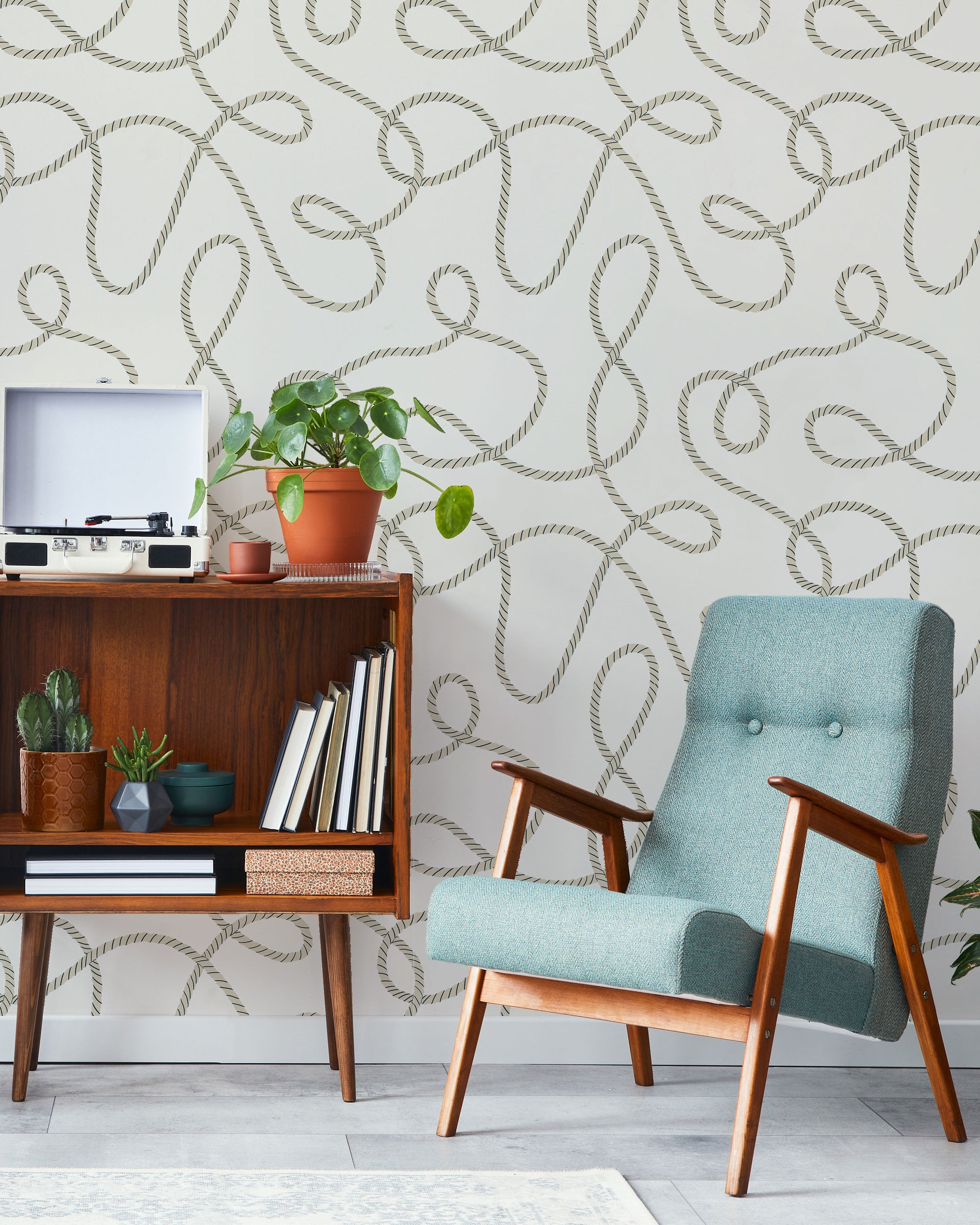 Twist and Tangle Peel and Stick Wallpaper, Removable Wallpaper, Traditional Wallpaper - Light Beige | DeccoPrint