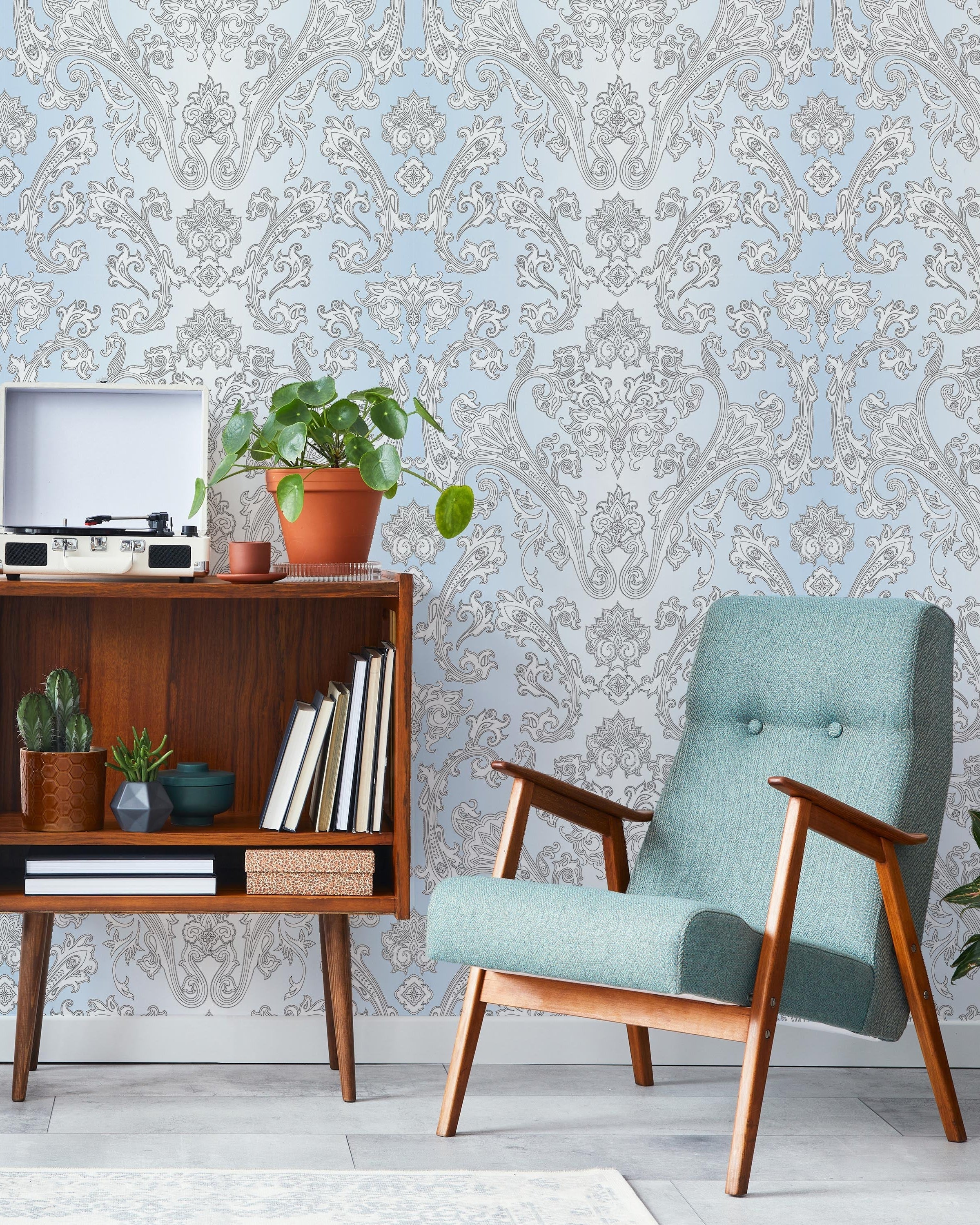 Vintage Damask Peel and Stick Wallpaper, Removable Wallpaper, Traditional Wallpaper | DeccoPrint
