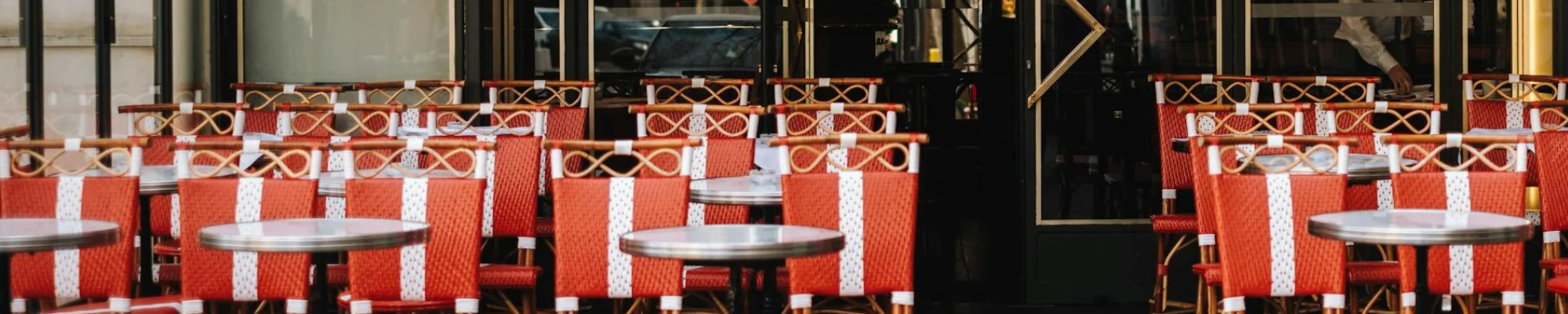 Parisian Chic Interior Design – How to Achieve the Look Anywhere