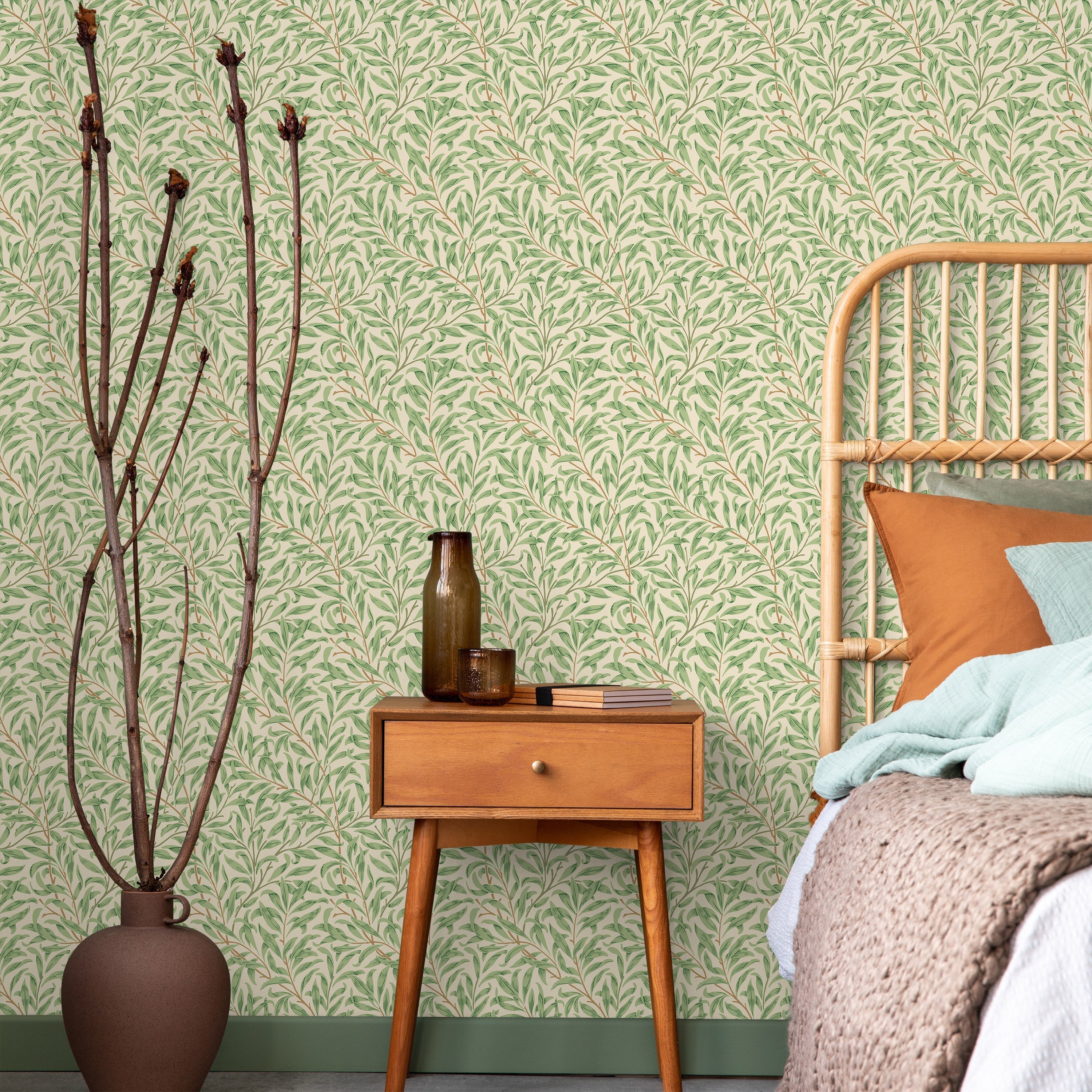 William Morris X Willow Bough Peel and Stick Wallpaper, Removable Wallpaper, Traditional Wallpaper - Elegant Green | DeccoPrint