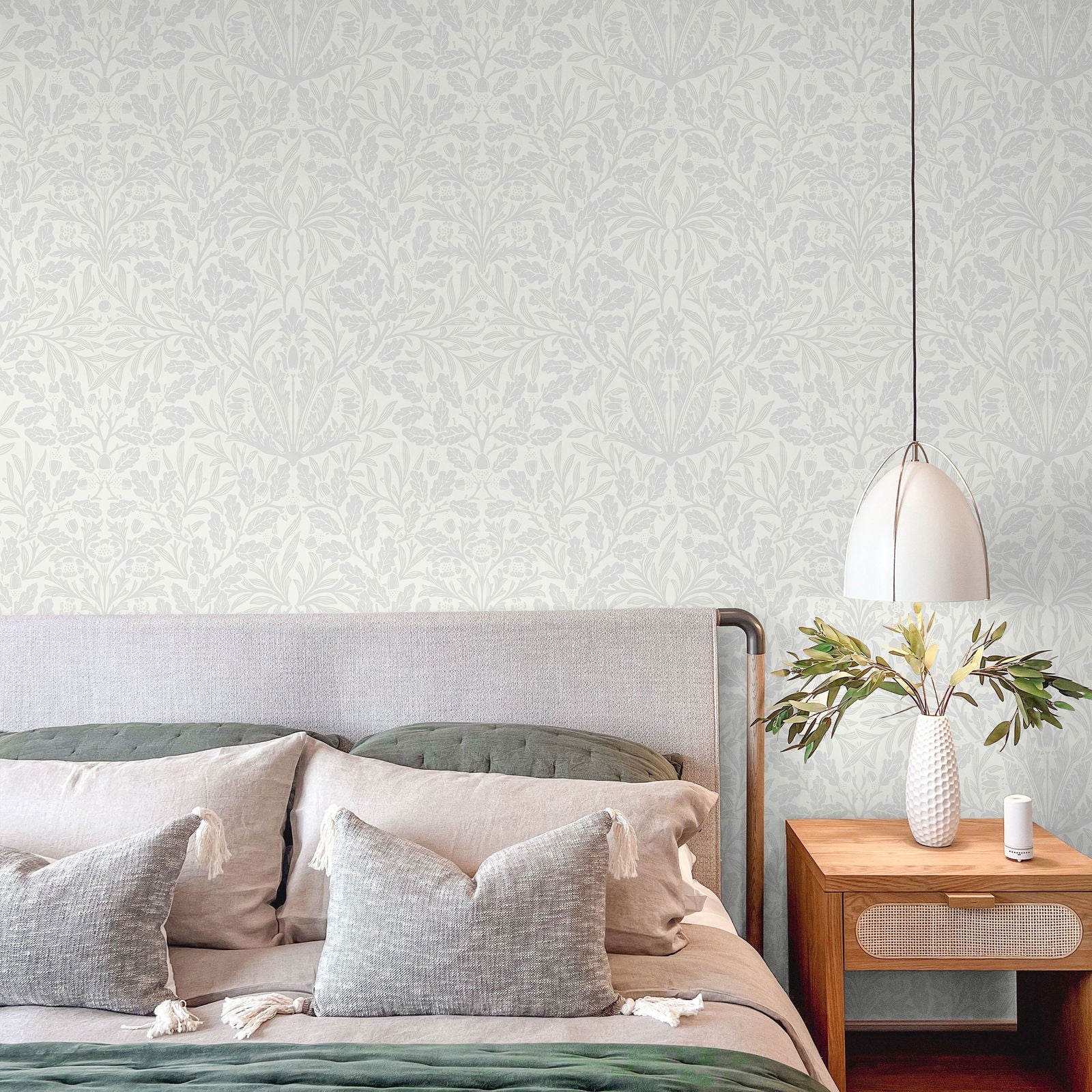 William Morris X Acorn Peel and Stick Wallpaper, Removable Wallpaper, Traditional Wallpaper - White | DeccoPrint