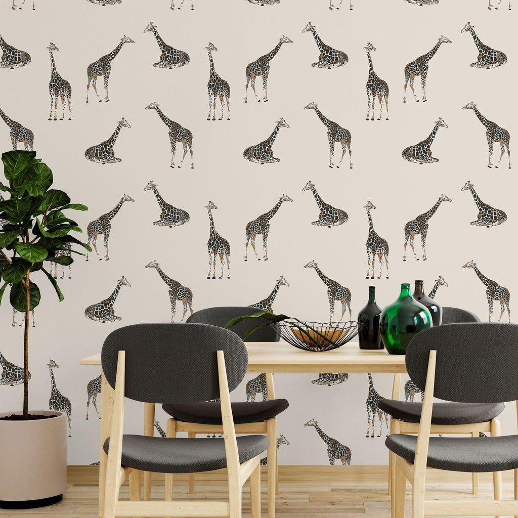 Calm Giraffe Wallpaper | DeccoPrint