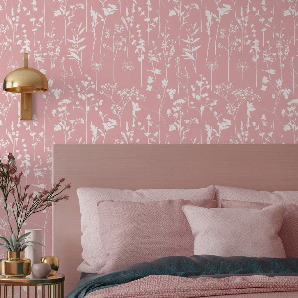 Contrast Flower Wallpaper | DeccoPrint