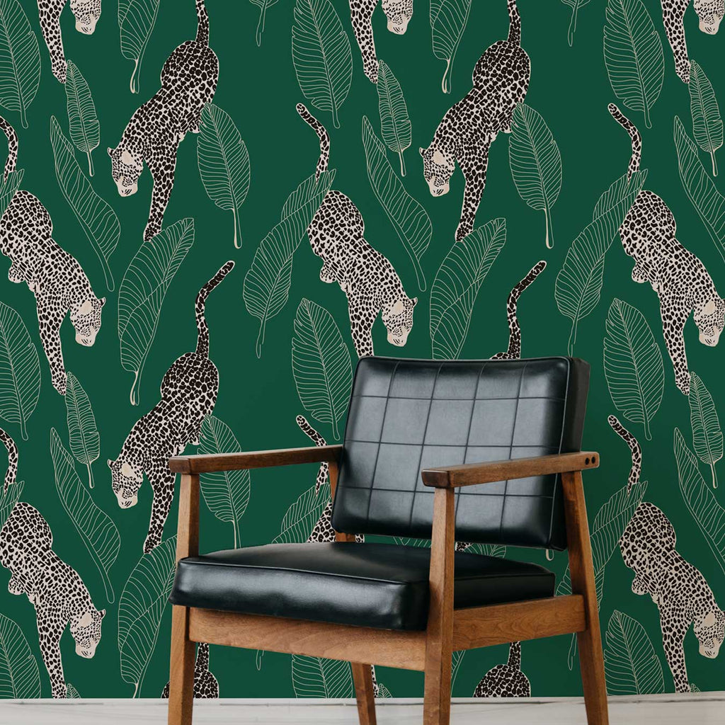 Leopards Wallpaper - Green - DeccoPrint