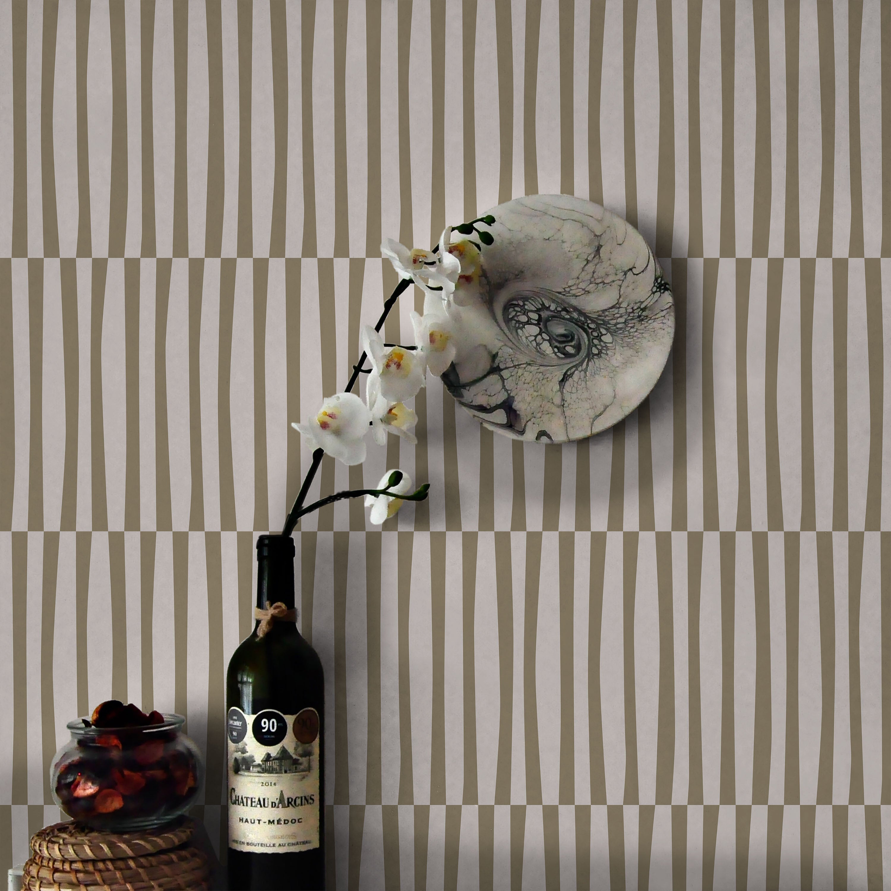 Retro Lines Peel and Stick Wallpaper, Removable Wallpaper, Traditional Wallpaper - Beige | DeccoPrint