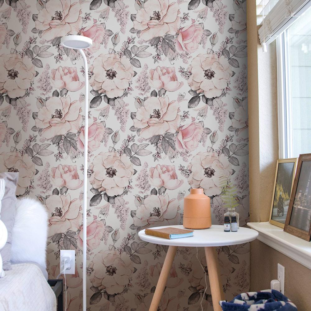 Removable Floral style wallpaper in the interior from DeccoPrint | Purity